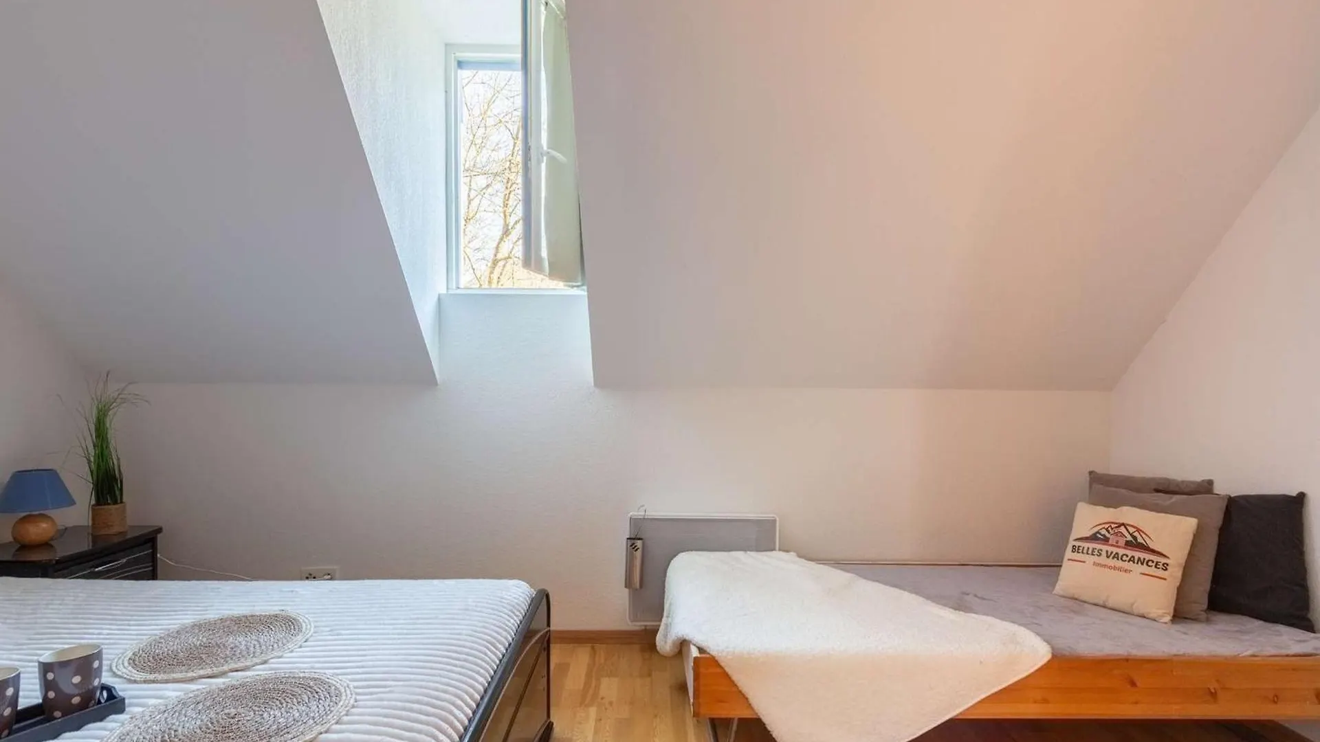 Apartamento Duplex 6 Pers. A Bourisp Avec Balcon, Parking Privatif & Casier A Skis - Fr-1-296-507