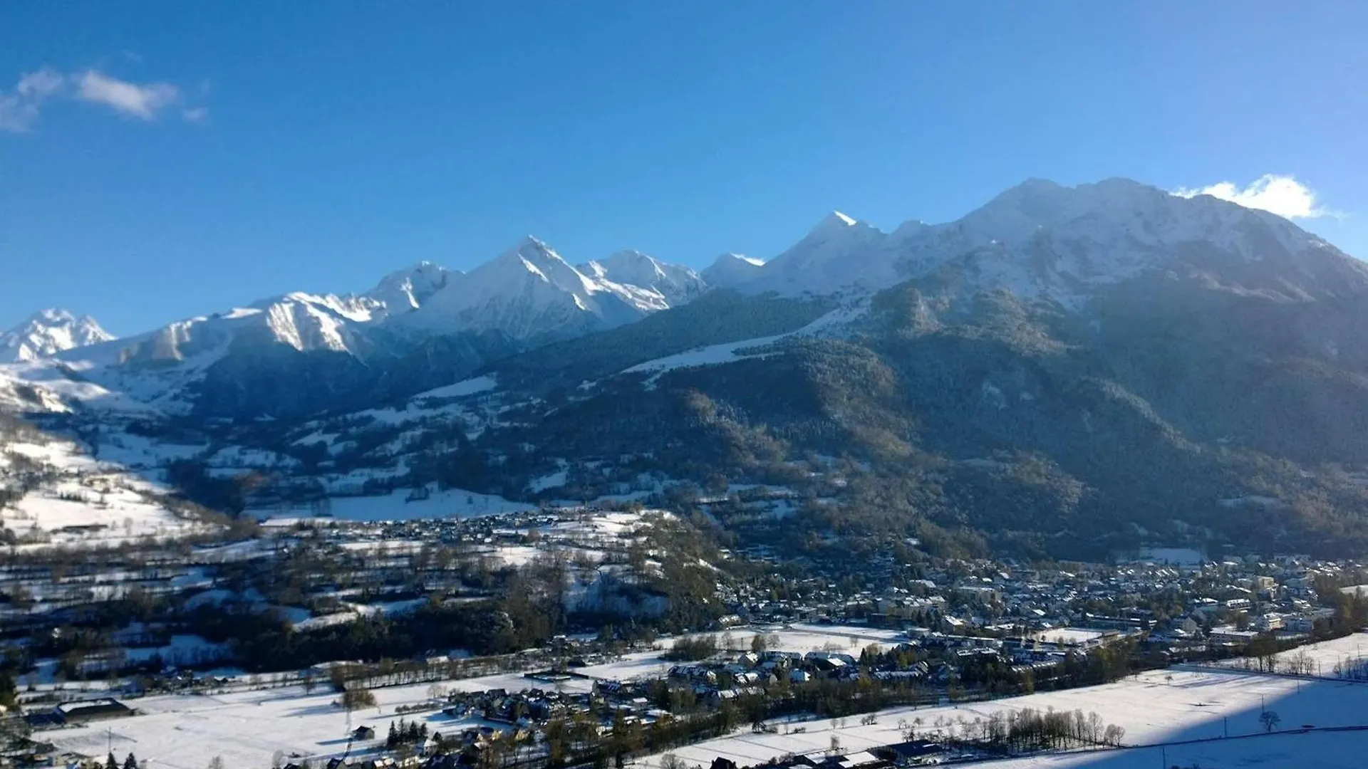 Apartamento Duplex 6 Pers. A Bourisp Avec Balcon, Parking Privatif & Casier A Skis - Fr-1-296-507 0*,  Francia